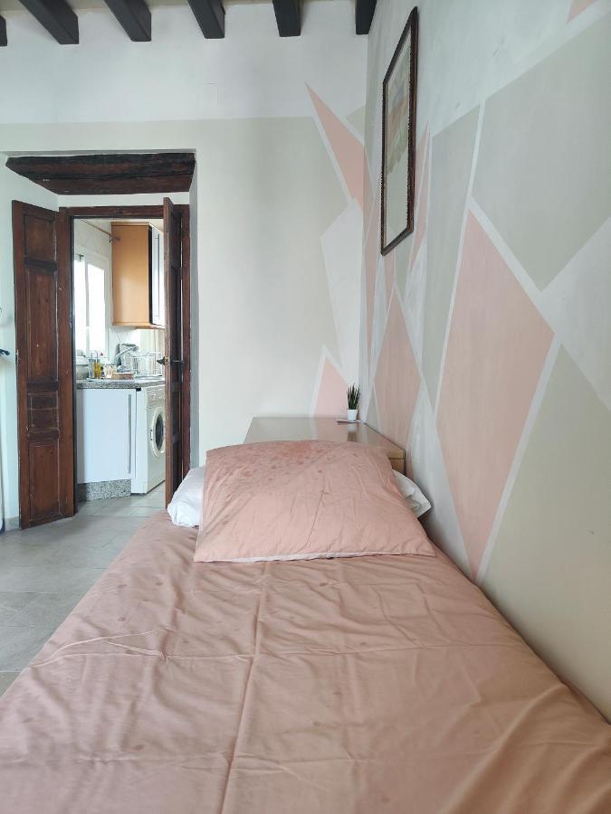 Lovely 1-Bedroom Loft With Terrace. Amazing View. Sevilla Dış mekan fotoğraf